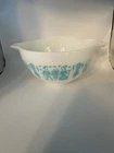 Vintage Pyrex Amish Butterprint Mixing Bowl 441  1-1/2 Pt
