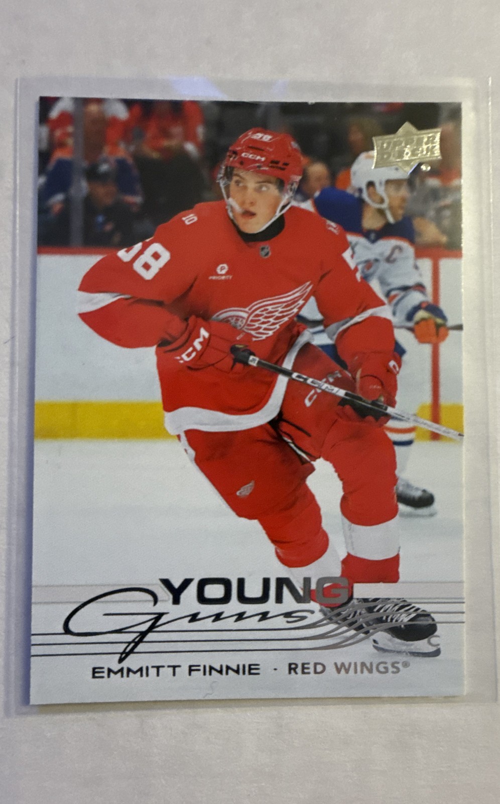 2025-26 Upper Deck Series 2 - Young Guns Emmitt Finnie #494 (RC)