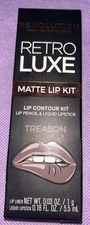 Revolution TREASON  Retro Luxe Matte Lip Contour Kit NEW