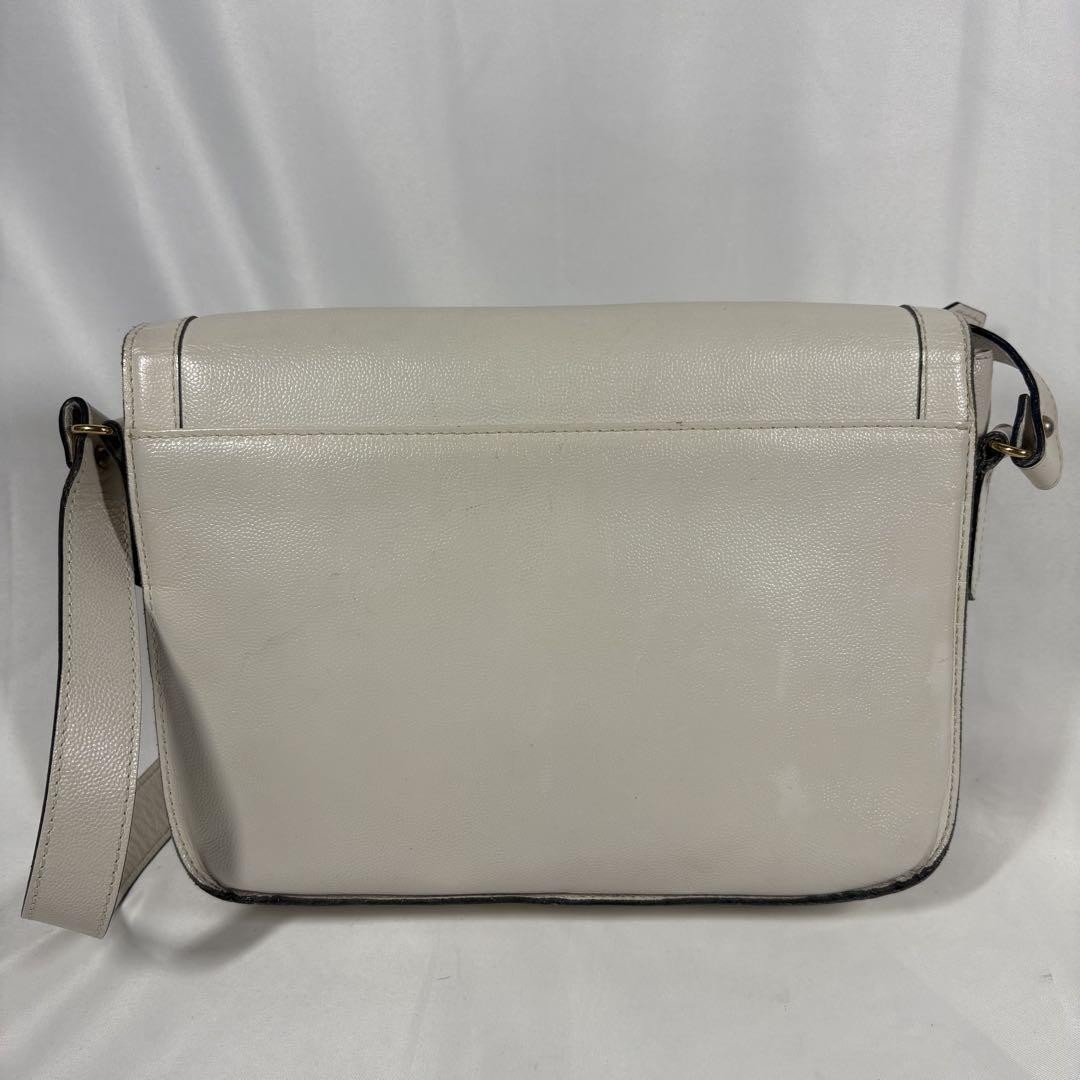 Borsa a tracolla Yves Saint Laurent bianca con logo Cassandra in pelle