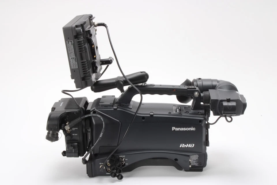 Caméra HD Panasonic AG-HPX370P P2, Écran LCD BT-LH80WP, Adaptateur AG-CA300G - Photo 4/4