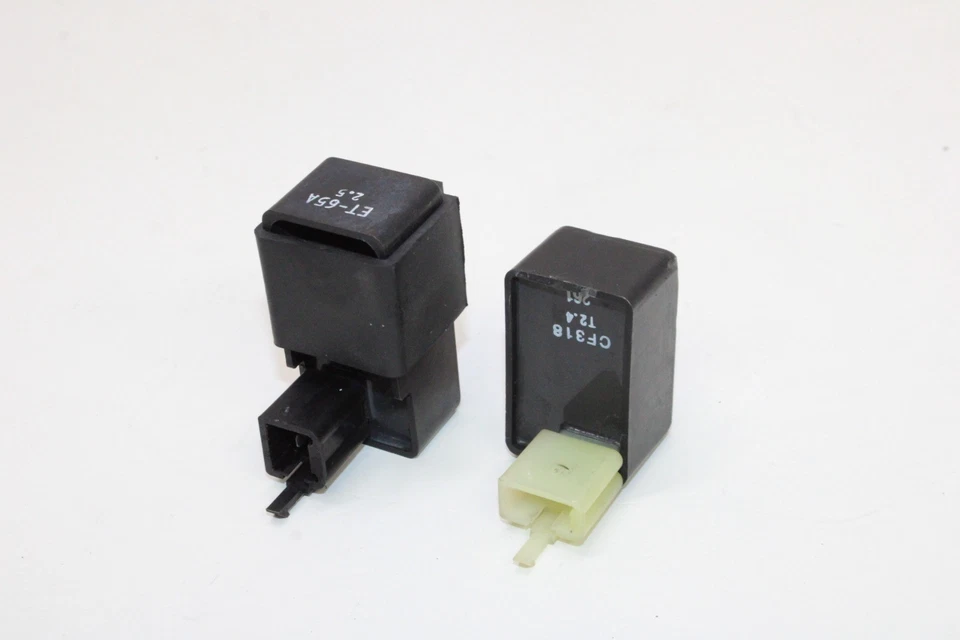 2003 HONDA SHADOW ACE 750 VT750CD DELUXE OEM RELAY SWITCH PAIR - Image 4 of 4