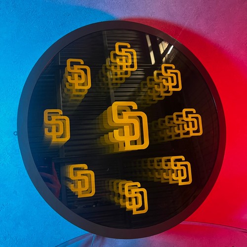 San Diego Infinity Mirror - Picture 2 of 3