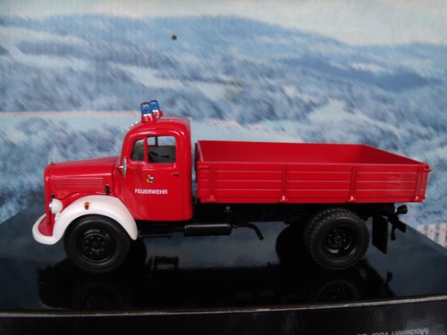 1/43 Minichamps Mercedes L 3500K Kipper Truck Fire 1 of 1008 - Picture 2 of 4