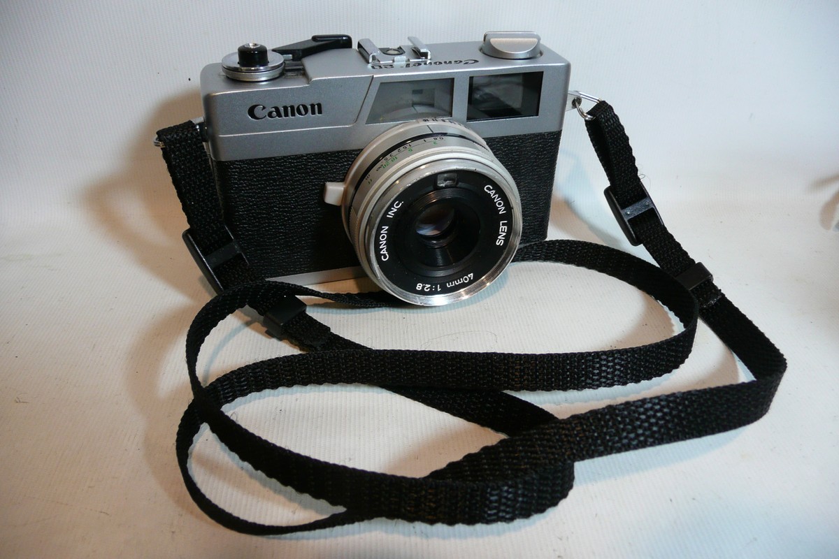 Accessory Set for Canon Canonet 28, GIII QL17, QL19 Strap Cap