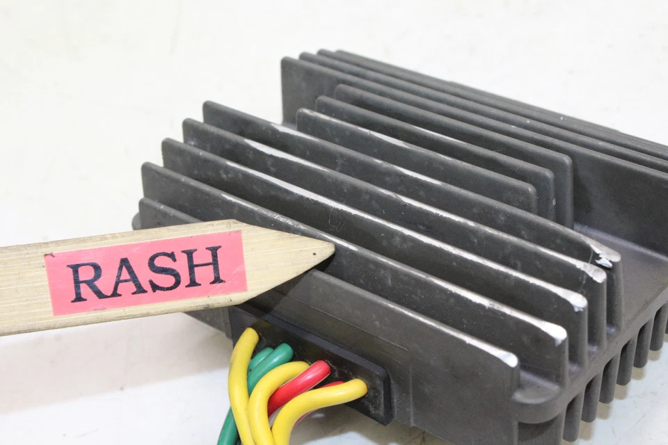 2015 Aprilia Shiver 750 Sl750 Rectifier Voltage Regulator - Image 3 of 4