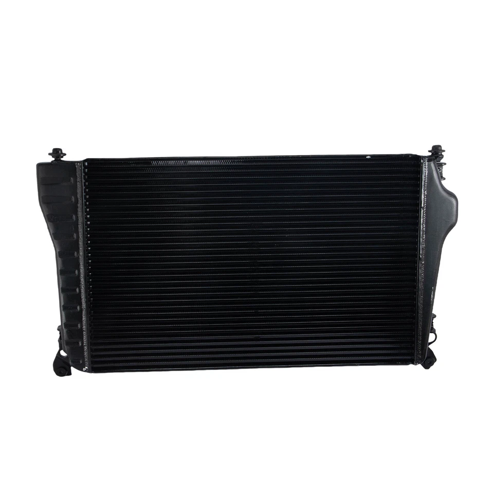 Intercooler For 2011-2016 12 13 Chevy Silverado GMC Sierra 2500HD/3500HD 6.6L V8 Foto 3 de 4
