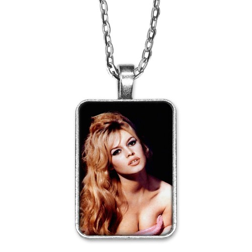 Brigitte Bardot Poster Repro Key Ring or Necklace French Sex Symbol Movie Star - 第 2/5 張圖片