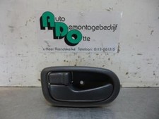 Porte avant et accessoires Daihatsu YRV
