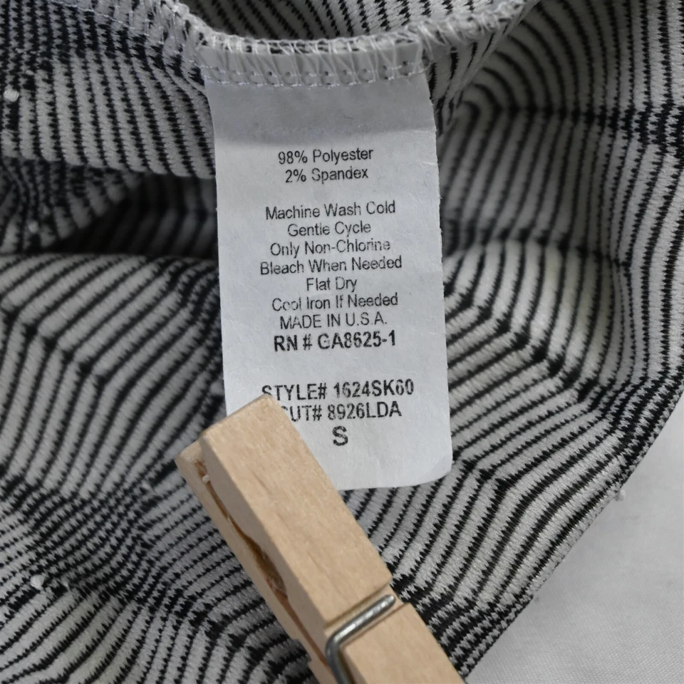 Renee C. Nordstrom Small USA Made Geometric Pull On Womens Straight Skirt - Image 3 of 4