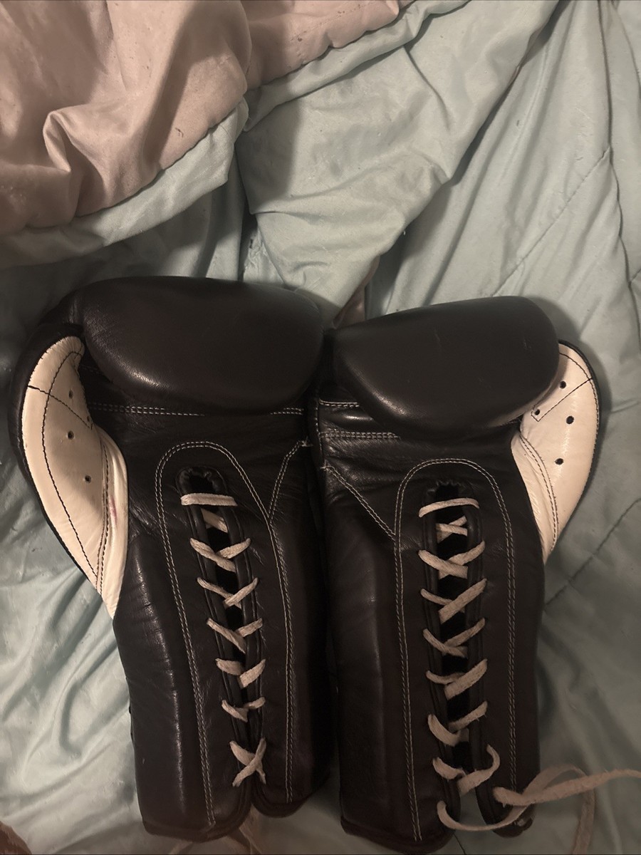 CLETO REYES ボクシンググローブ 16 OZ 黒/ゴルド CLETO REYES ボクシンググローブ 16 OZ 黒/ゴルド CLETO REYES