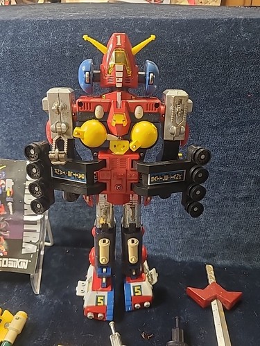 Vintage 1982 Bandai Godaikin Dx Combattra Battle Figur mit Zubehör - Bild 5 von 7