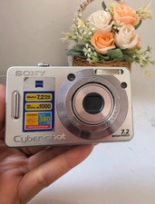 90 New-Sony Cyber-shot DSC-W55 Digital Camera With Battery SD Card Charger