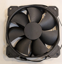 Corsair 120mm Case Fan 3-pin RWF0050 12V DC 0.30A Black