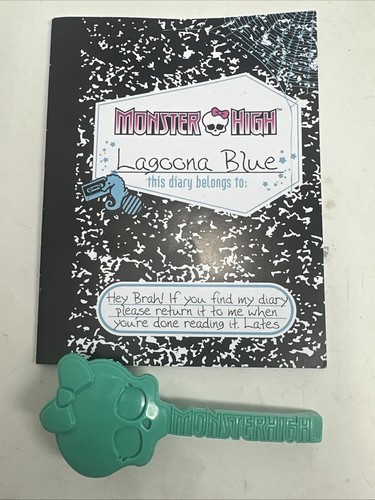 Lagoona Blue Doll Monster High Mattel Wave 1 Black Elastic W/ Stand Book Brush - Picture 4 of 4