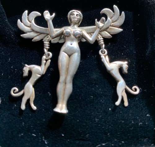 Antico argento sterling con ali incernierate Mark Diana dea della caccia Mark Diana con D
