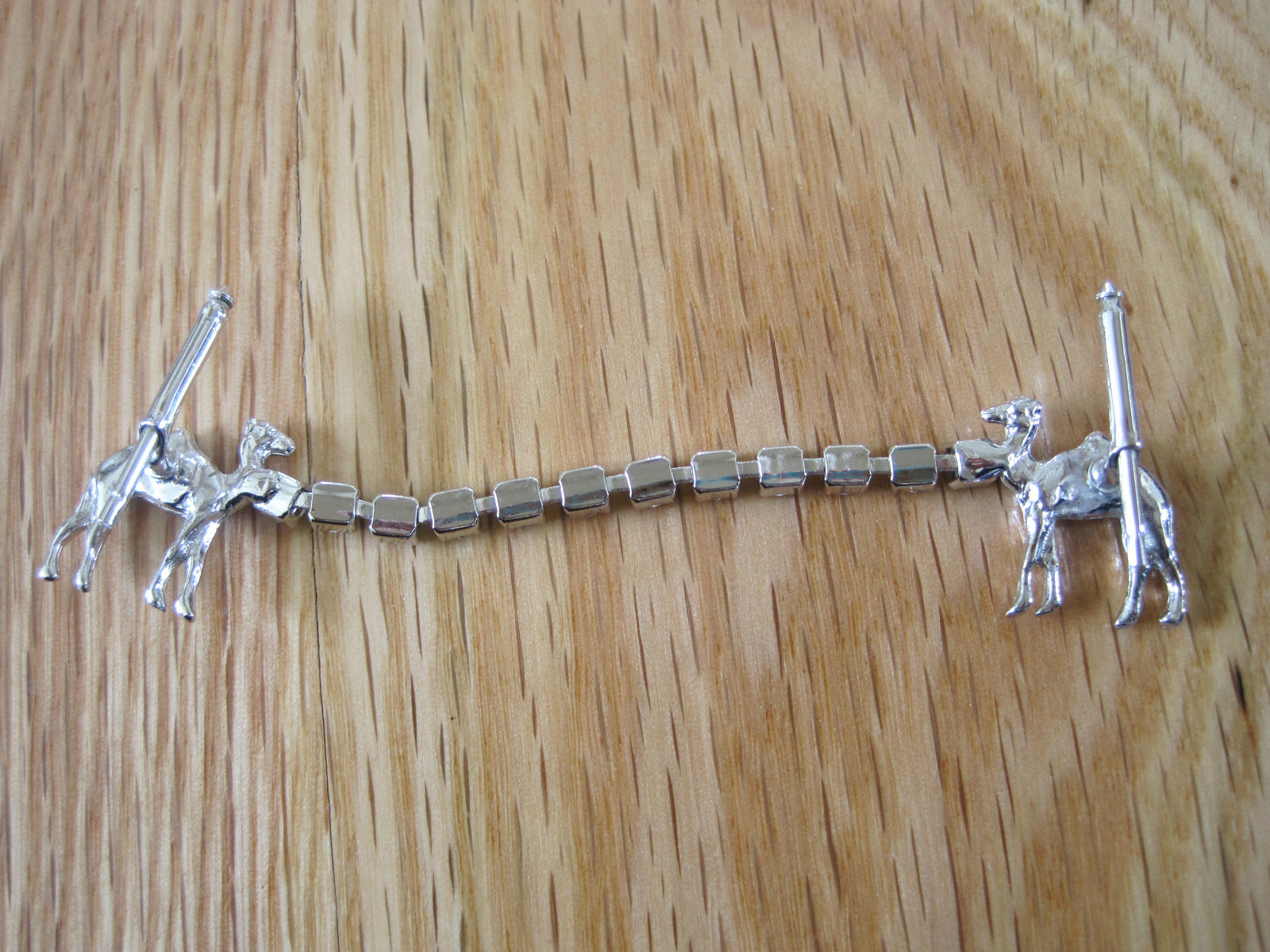 Picture 4 of 5