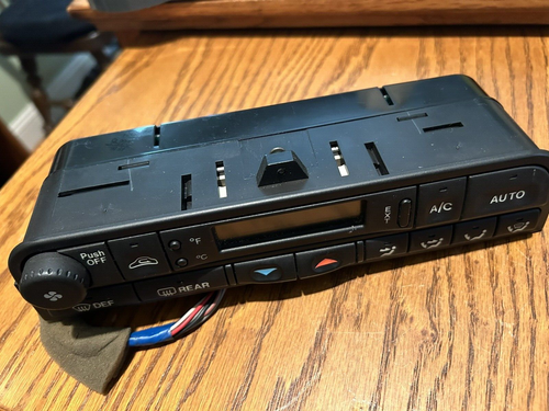 JAGUAR XJ8, XK8, XJR Heat /AC Module LJA7690BB - Picture 2 of 5