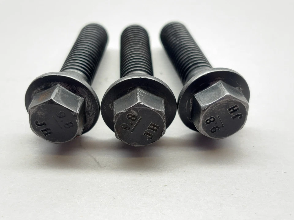 Juego de 3 pernos de arranque para Dodge Ram 2500 3500 2007,5-2009 6,7 L Cummins 4429621 usados Foto 3 de 4