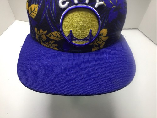 Gorra New Era NBA Golden State Warriors The City Snapback Clásicos de madera dura - Imagen 2 de 9