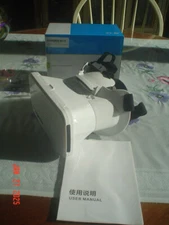 MAGICOO 3D VR GLASSES / MOBILE VR HEADSET WITH ORIG BOX & INST. - EXCELLENT COND