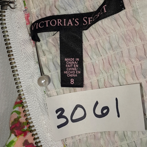 Victoria’s Secret Sun Dress Womens 8 Pink Ditsy Floral Babydoll Smocked Cotton - Picture 7 of 18