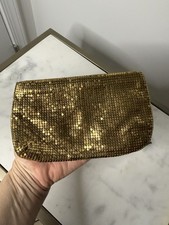 Vintage Art Deco Glittering Gold Tone Chain Mail Mesh Clutch Purse Zippered Bag
