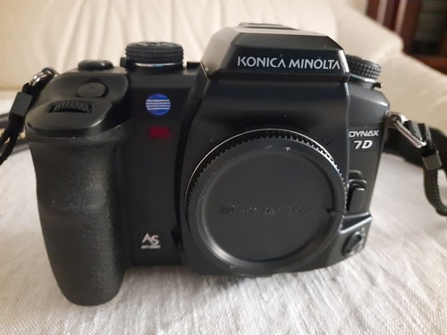 Minolta DYNAX 7D Digitalkamera + Super Extras - Bild 5 von 15