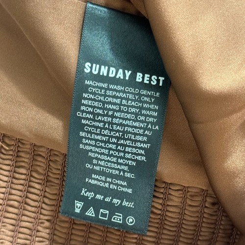 SUNDAY BEST Aritzia Square Neck Satin Camisole 2XS Brown Cropped Top EUC B20 - Picture 3 of 6