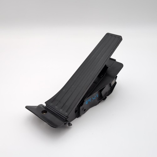 2002 - 2019 BMW 3 5 6 7 SERIES X1 X2 X3 X4 X5 X6 ACCELERATION GAS PEDAL OEM