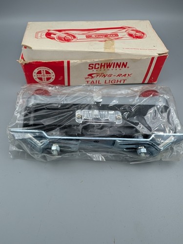 Schwinn Stingray Bicycle Tail Light Accessory Original Sting-ray 1960's NOS BOX - Picture 8 of 8
