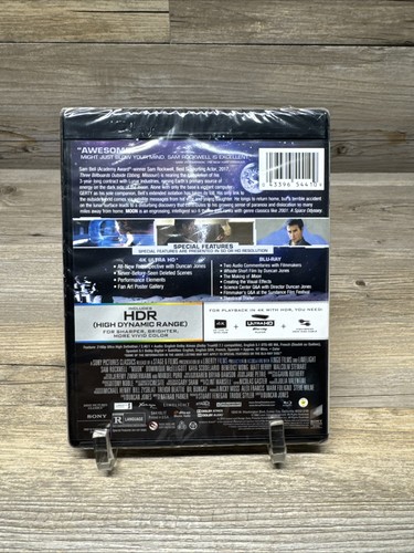 Moon (4K Ultra HD, 2009) 4k Disc + Blu-ray Sam Rockwell NEW Sealed - Picture 2 of 4