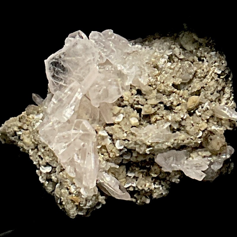 SS Rocks - Epididymite (Mont St Hilaire, Quebec, Canada)