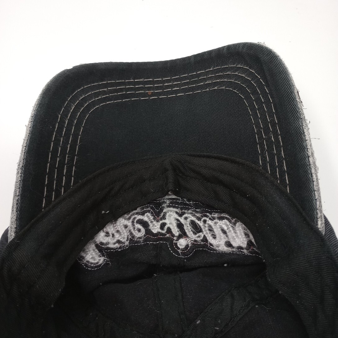Foto 11 di 12