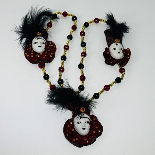 Mardi Gras Bead Necklace 3 Masks New Orleans Lafayette 22 Inches Black Red Gold - Picture 21 of 24
