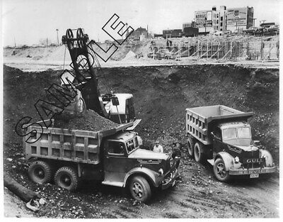 NYC MACK LJSW Dumps /& BUCYRUS-ERIE 38-B Shovel 8x10 Photo ANDREW GULL CORP.