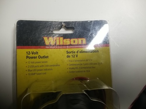 Wilson 30512V2USB 12-Volt Power Outlet with 2 USB Ports A5 - Picture 7 of 7
