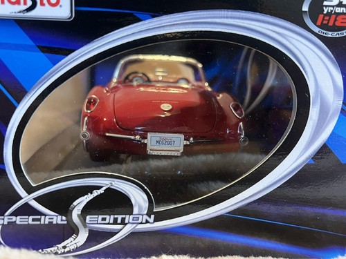 Maisto 1957 Special Edition - Chevy Corvette Convertible Bronze 1:18 Diecast Car - Picture 7 of 10