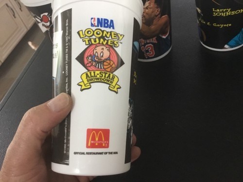 McDonalds 1995 NBA Looney Tunes All Star Showdown tazas de coleccionista  - Imagen 6 de 6