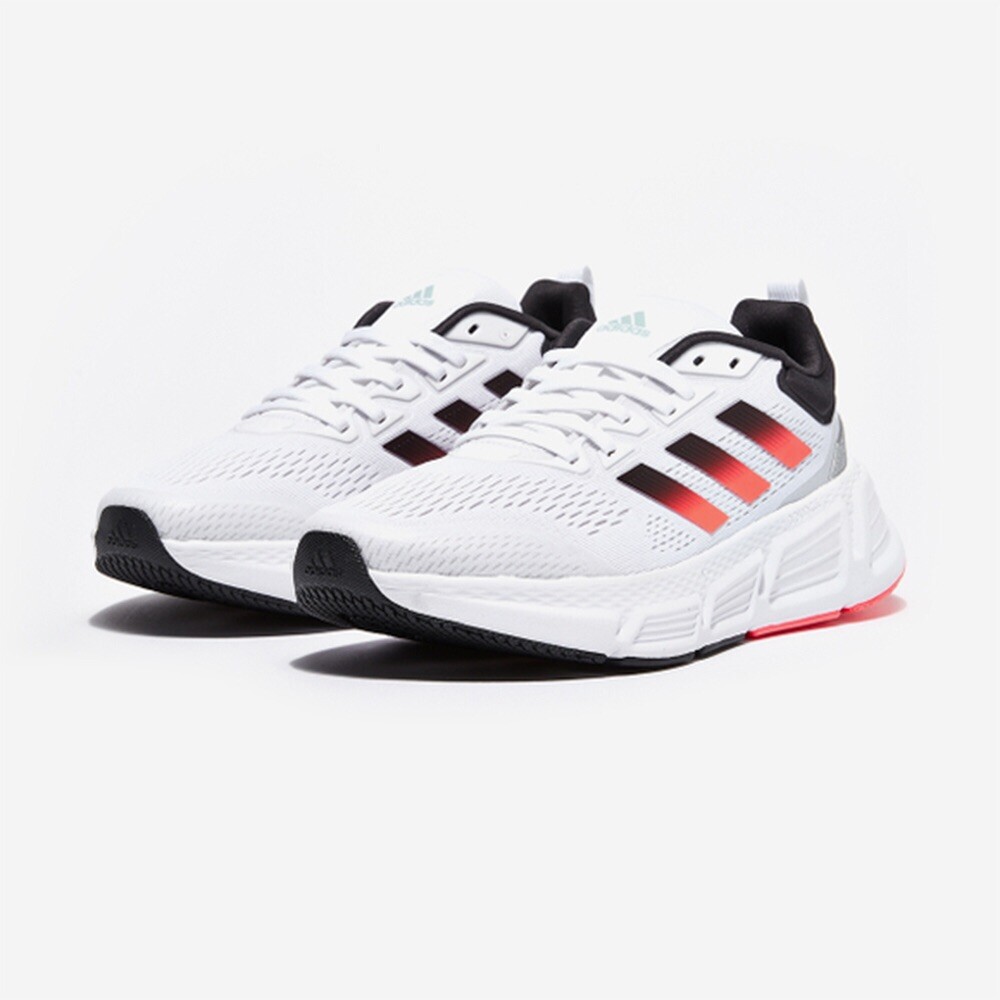 NEW Mens ADIDAS Questar Cushioned Running Shoes GZ0626 White NEW Mens ADIDAS Questar Cushioned Running Shoes GZ0626 White