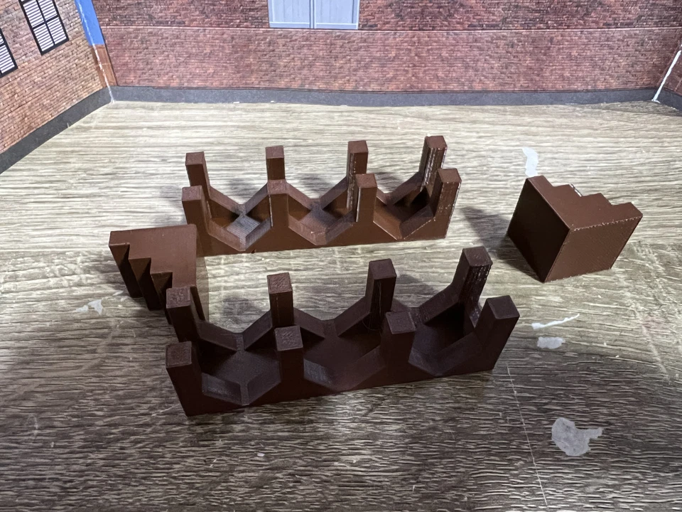 O Scale Loading Dock for Cargo Loading - Two 3.5 inch x 1 Inch Sections w/ Steps - Image 4 of 4