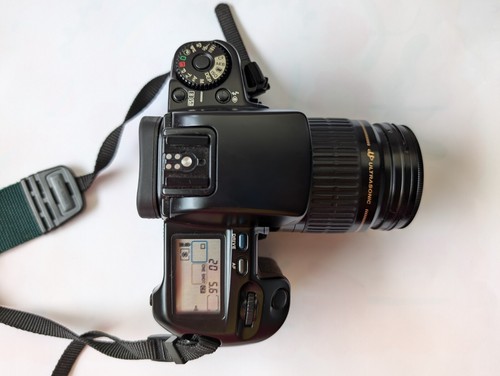 Canon EOS 100 35mm SLR Film Camera & 28-80mm Canon 3.5-5.6 ll Ultrasonic Lens - Picture 10 of 18