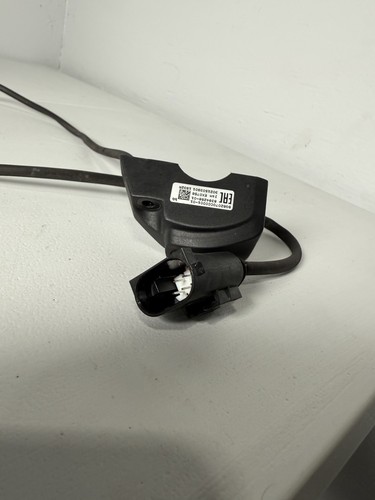 2020 BMW R1250 GS Genuine OEM Fog Lower Aux Accessory Light Control Switch - Picture 3 of 5