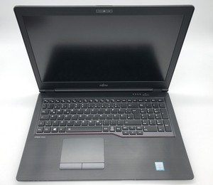 Fujitsu LifeBook U757 Intel Core i5-6200U  Ersatzteilspender Bastlergerät