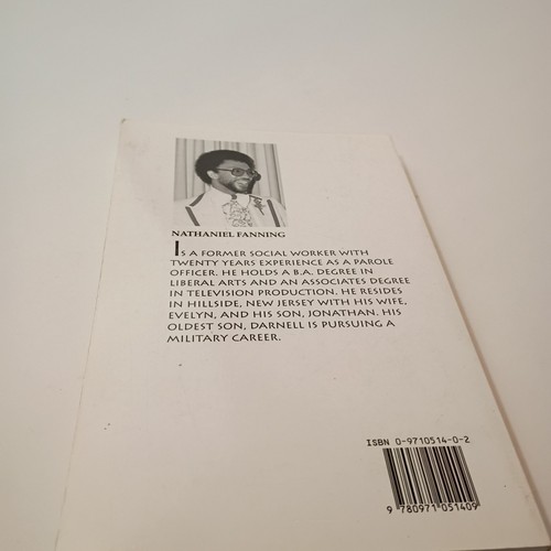 NEVER MINDING SISYPHUS A COLLECTION OF SEVEN SCRIPT / PLAYS (paperback) Rare - Foto 6 di 7