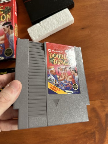Double Dragon (Nintendo NES) CIB Complete & Tested - Ships Fast MINT Cartridge - Picture 3 of 13