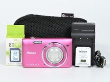 Nikon COOLPIX S3500 Strawberry Pink Compact Digital Camera Excellent Condition