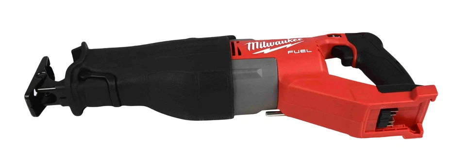Milwaukee 2722-20 M18 FUEL Brushless SUPER SAWZALL Recip Saw (Tool Only) - Image 2 of 4