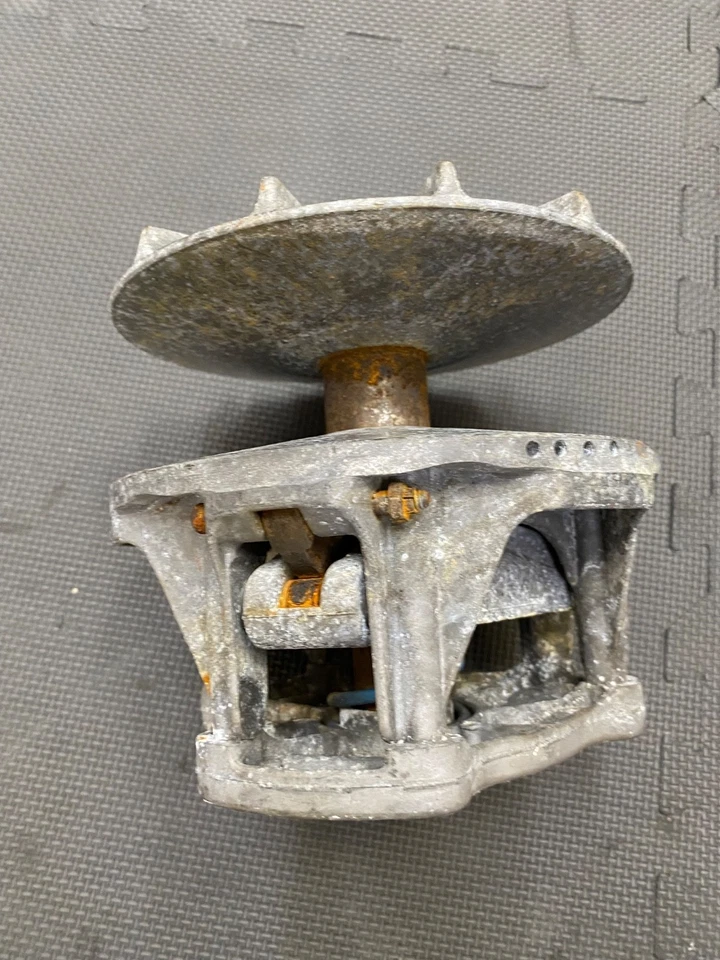 1995 - 1999 年 Polaris Xplorer 300 驱动二级/初级离合器原始设备制造商 — 第 3/4 张图片