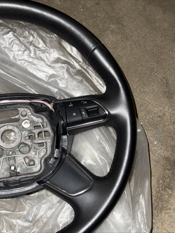 AUDI A6 C7 2012-2017 volante negro con SRS OEM Foto 3 de 4